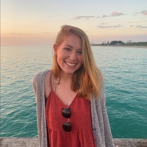 Meet your Posher, Taylor